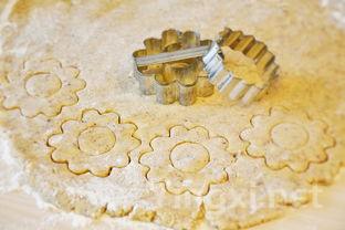 自制饼干的做法大全,教你在家做饼干久放不硬