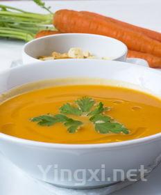 白萝卜汤怎么做才好喝,一碗下肚暖心又暖胃萝卜丝鸡蛋汤